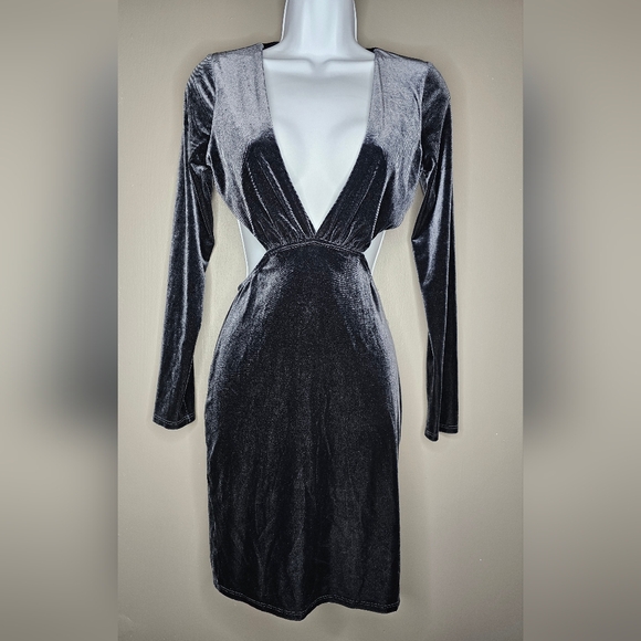 FASHION NOVA Charcoal Velvet Mini Dress. Size: Small - Picture 3 of 14